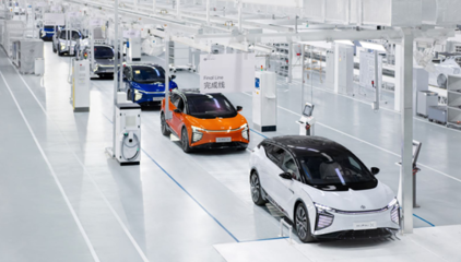 旦开难回 | 试驾完高合HiPhi X，小编已经开不惯其他车